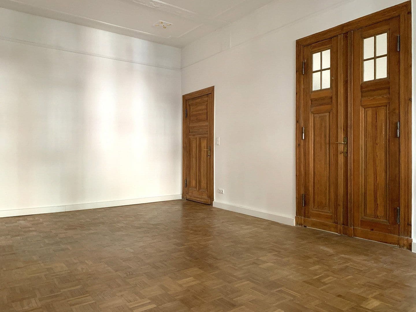 Prodej bytu 3+kk 94 m², Hektorstraße, Berlin, Berlín Prodej bytu 3+kk 94 m², Hektorstraße, Berlin, Berlín