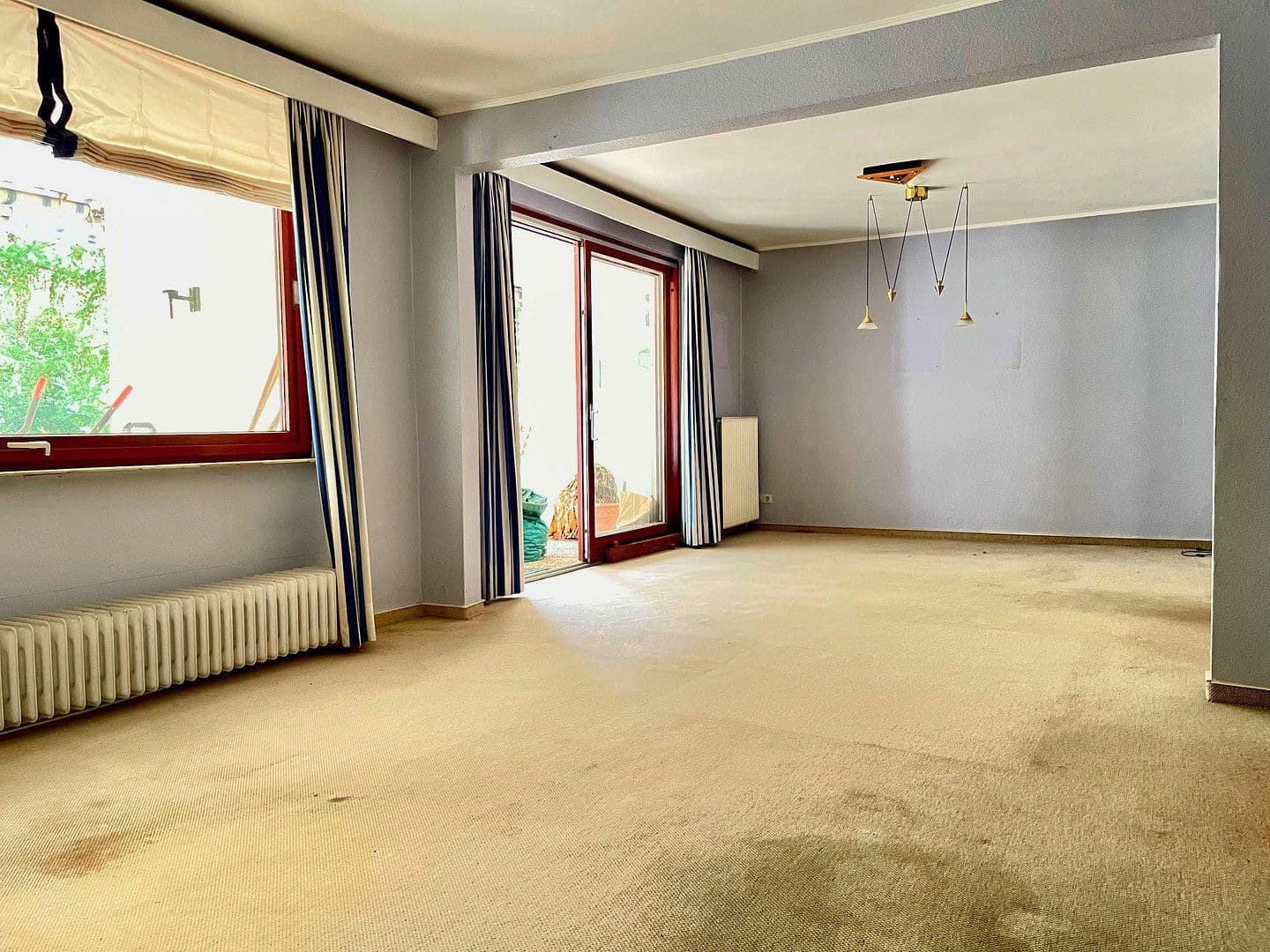 Prodej domu 200 m², pozemek 1.400 m², Reinfeld, Šlesvicko-Holštýnsko Prodej domu 200 m², pozemek 1.400 m², Reinfeld, Šlesvicko-Holštýnsko