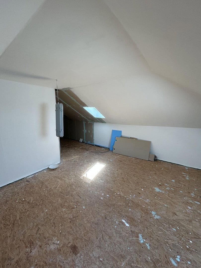Prodej domu 158 m², pozemek 434 m², Am Wartenberger Luch 32, Berlin, Berlín Prodej domu 158 m², pozemek 434 m², Am Wartenberger Luch 32, Berlin, Berlín