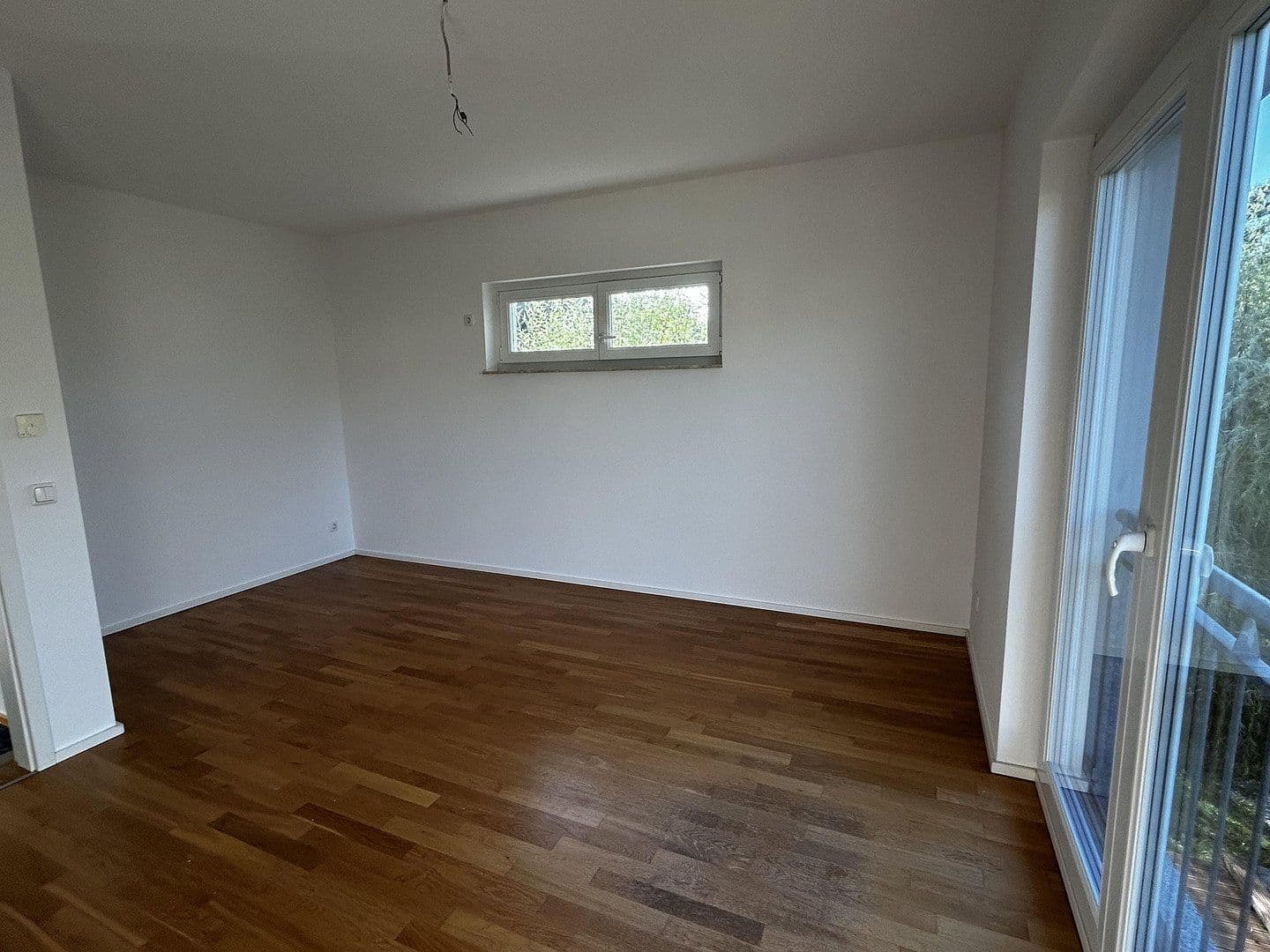 Prodej domu 158 m², pozemek 434 m², Am Wartenberger Luch 32, Berlin, Berlín Prodej domu 158 m², pozemek 434 m², Am Wartenberger Luch 32, Berlin, Berlín