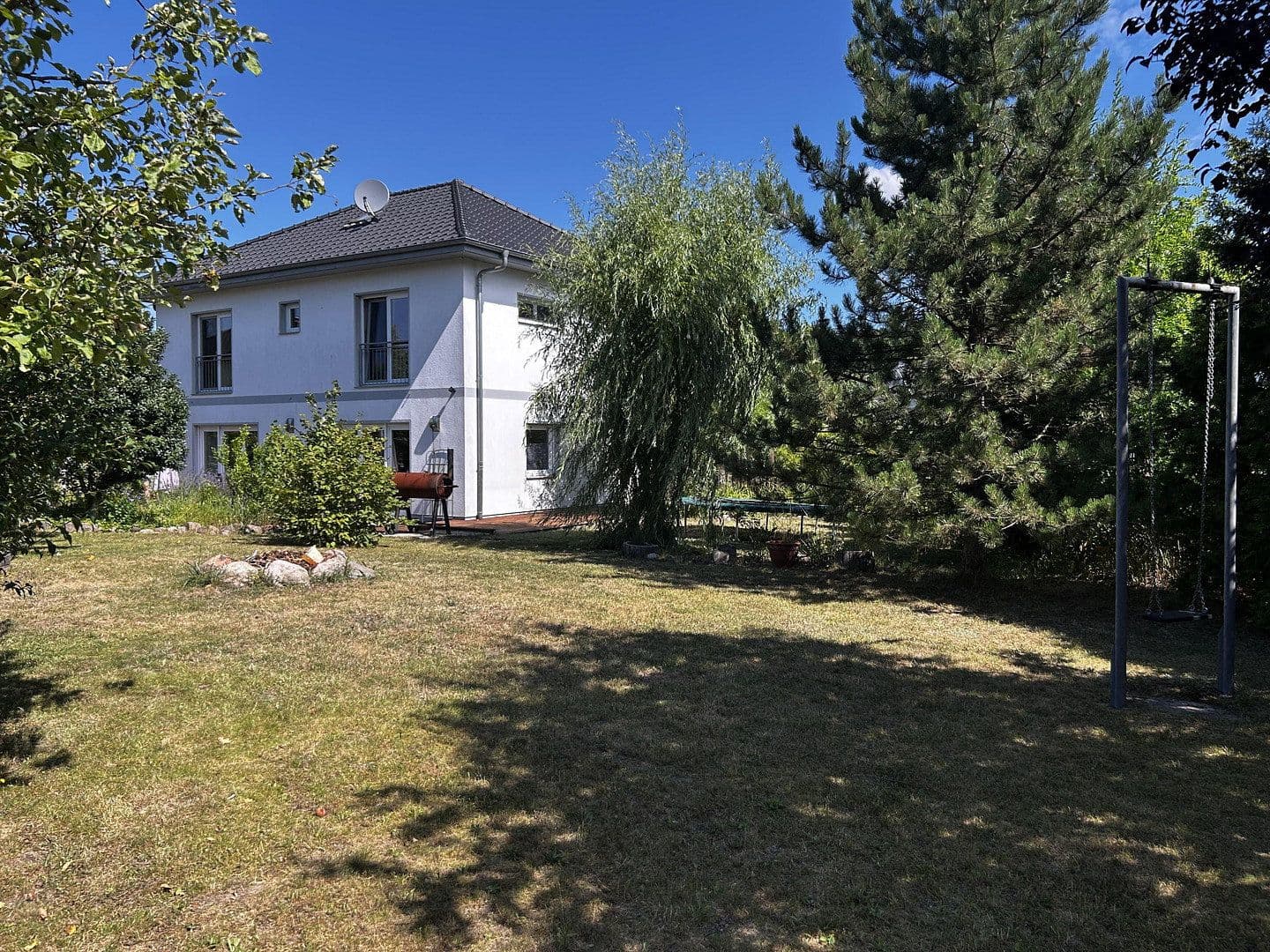 Prodej domu 158 m², pozemek 434 m², Am Wartenberger Luch 32, Berlin, Berlín Prodej domu 158 m², pozemek 434 m², Am Wartenberger Luch 32, Berlin, Berlín