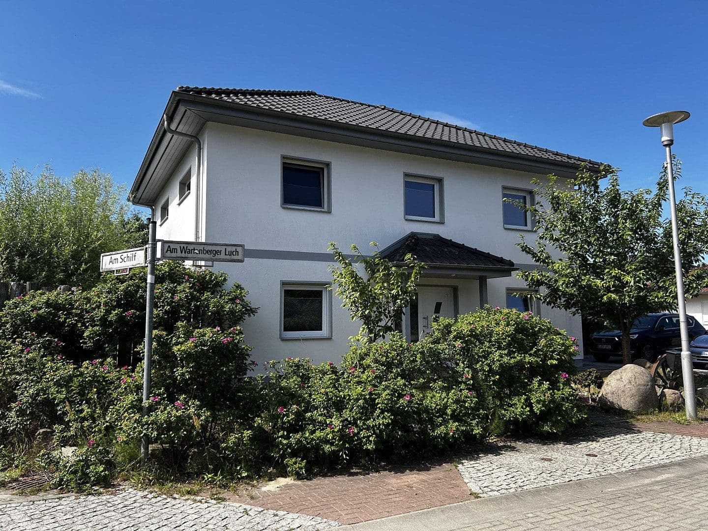 Prodej domu 158 m², pozemek 434 m², Am Wartenberger Luch 32, Berlin, Berlín Prodej domu 158 m², pozemek 434 m², Am Wartenberger Luch 32, Berlin, Berlín