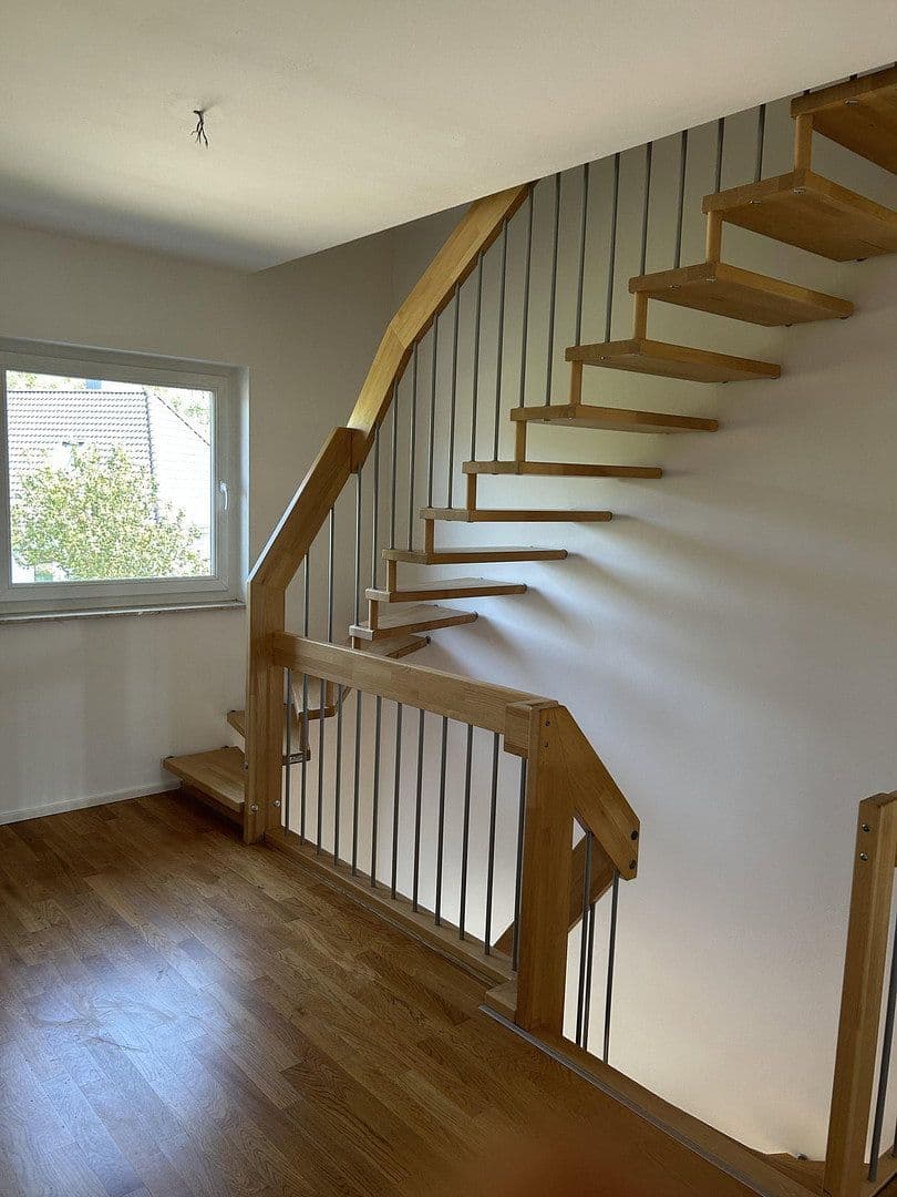 Prodej domu 158 m², pozemek 434 m², Am Wartenberger Luch 32, Berlin, Berlín Prodej domu 158 m², pozemek 434 m², Am Wartenberger Luch 32, Berlin, Berlín