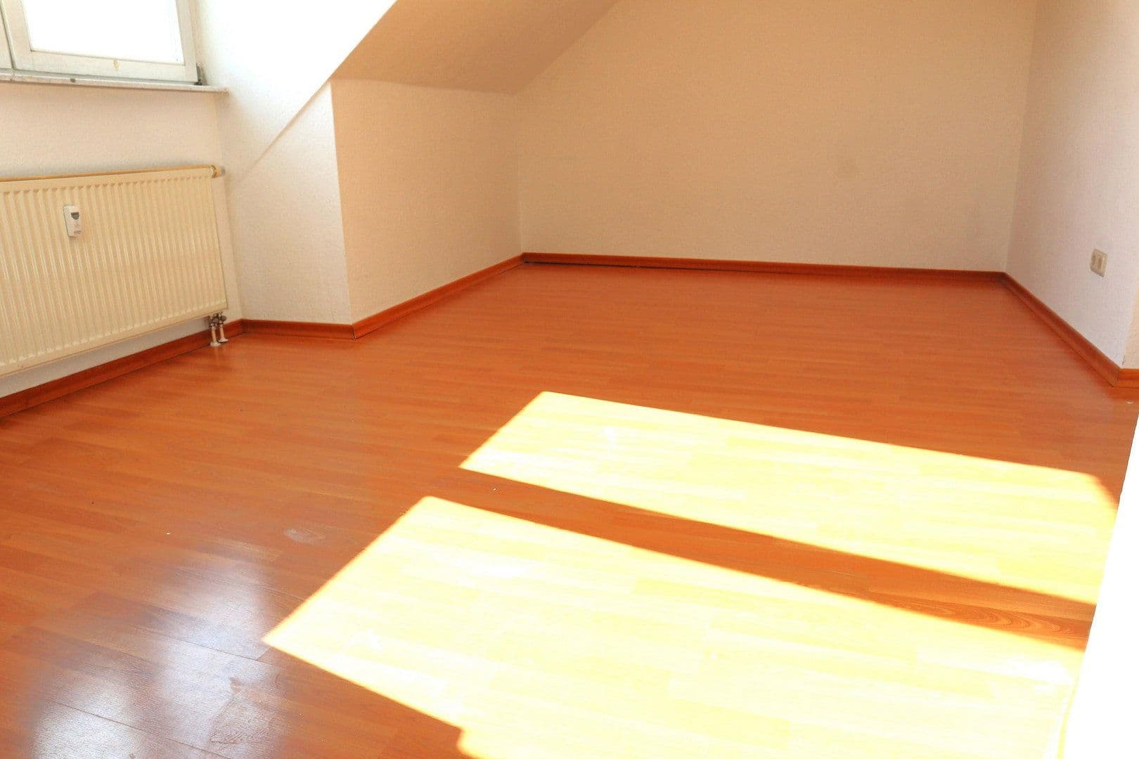 Pronájem bytu 4+1 98 m², Mainz, Porýní-Falc Pronájem bytu 4+1 98 m², Mainz, Porýní-Falc
