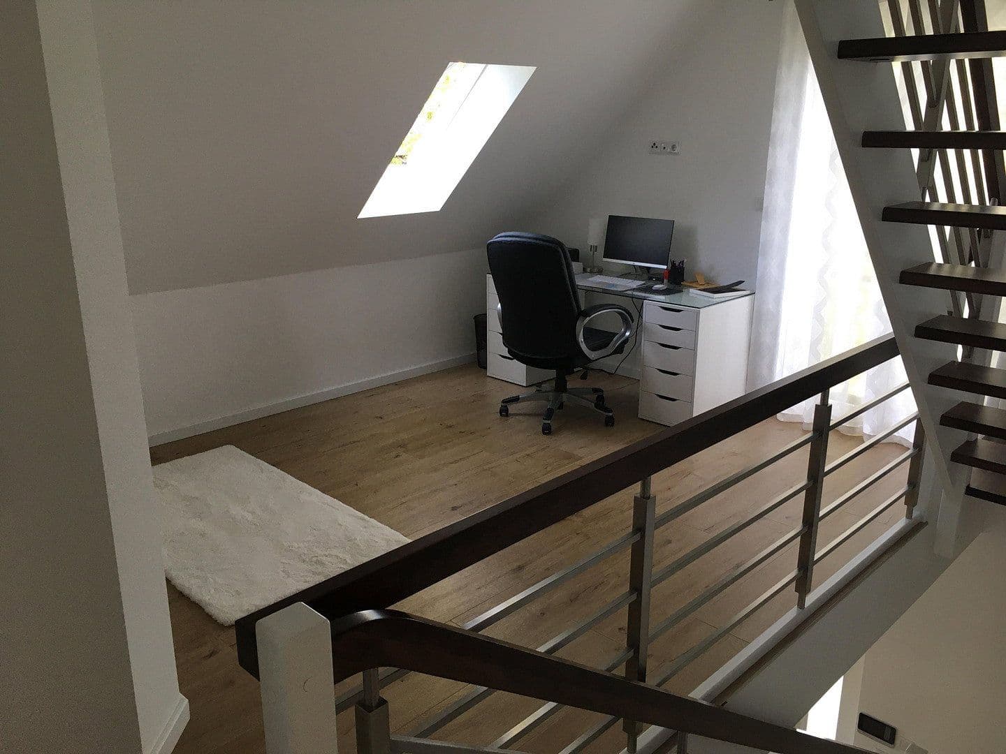 Prodej domu 160 m², pozemek 420 m², Berlin, Berlín Prodej domu 160 m², pozemek 420 m², Berlin, Berlín