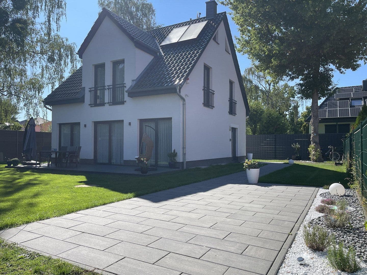 Prodej domu 160 m², pozemek 420 m², Berlin, Berlín Prodej domu 160 m², pozemek 420 m², Berlin, Berlín