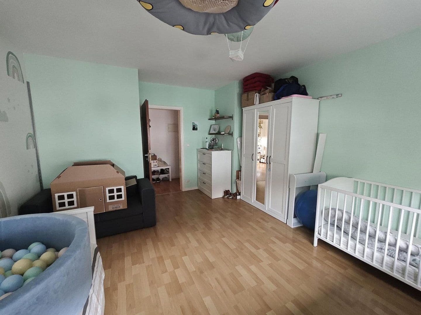 Pronájem bytu 3+1 91 m², Hildebrandstr, Karlsruhe, Bádensko-Württembersko Pronájem bytu 3+1 91 m², Hildebrandstr, Karlsruhe, Bádensko-Württembersko