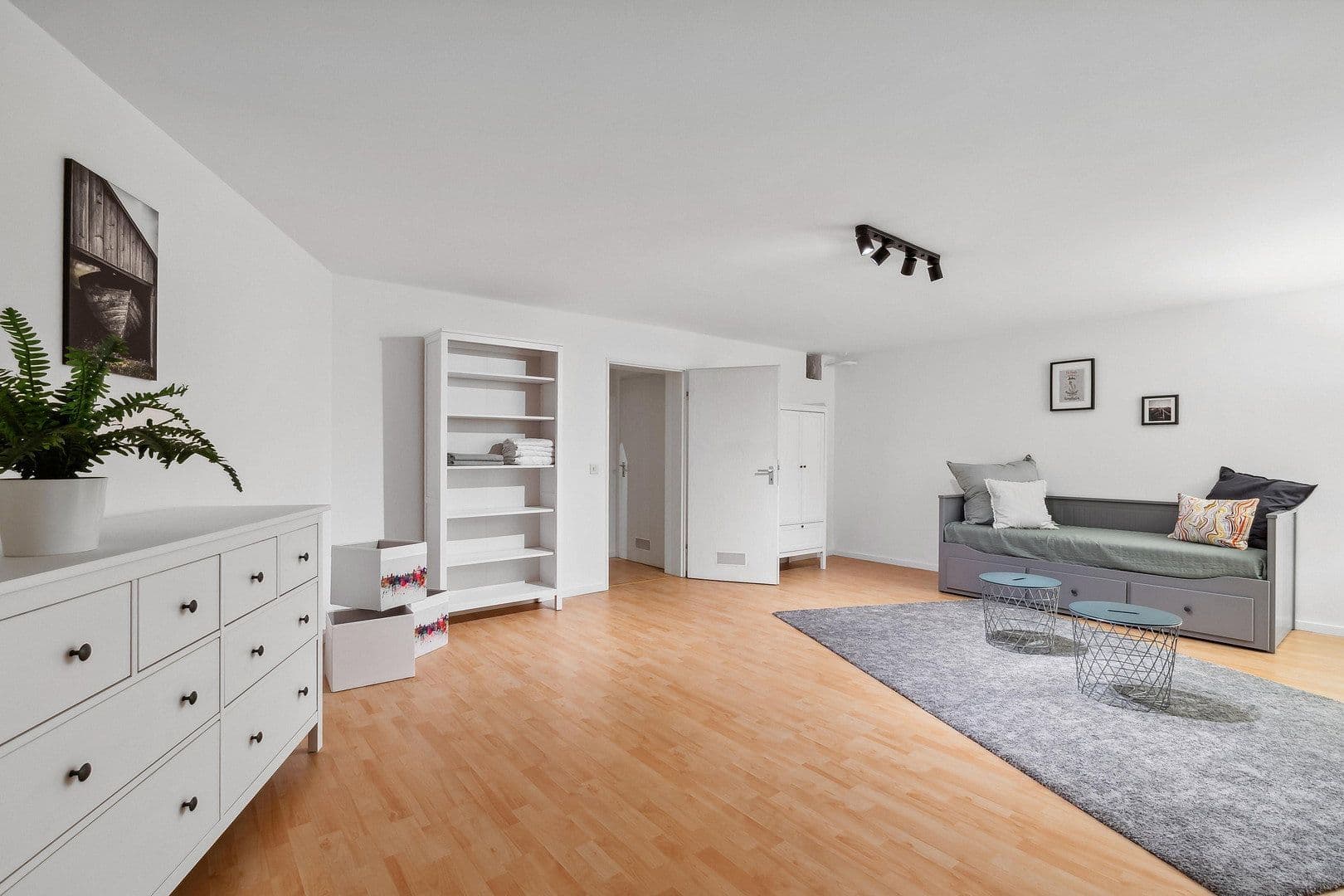Prodej bytu 3+1 92 m², Falkentaler Weg 3a, Hamburg, Hamburg Prodej bytu 3+1 92 m², Falkentaler Weg 3a, Hamburg, Hamburg