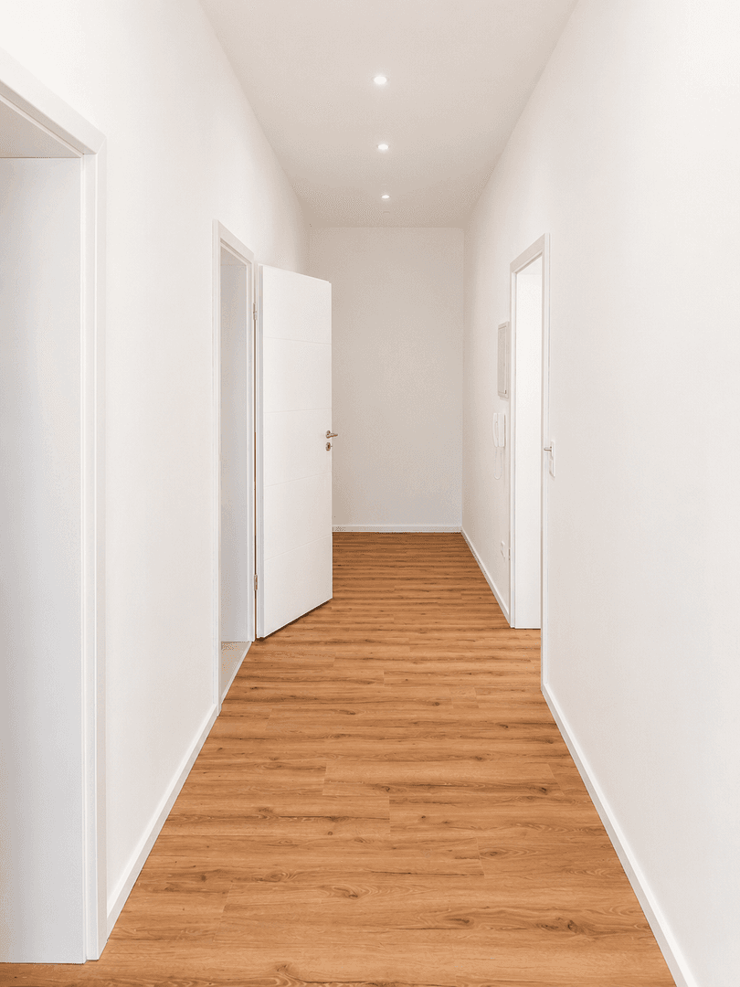 Pronájem bytu 4+1 93 m², Röpziger Straße 6, Halle (Saale), Sasko-Anhaltsko Pronájem bytu 4+1 93 m², Röpziger Straße 6, Halle (Saale), Sasko-Anhaltsko