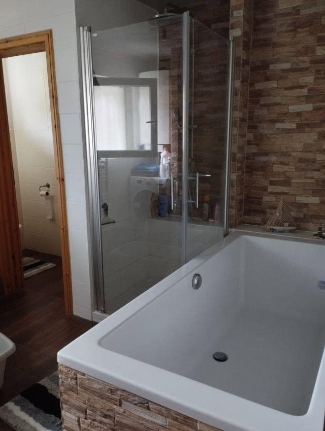 Prodej bytu 3+kk 85 m², Esslingen am Neckar, Bádensko-Württembersko Prodej bytu 3+kk 85 m², Esslingen am Neckar, Bádensko-Württembersko