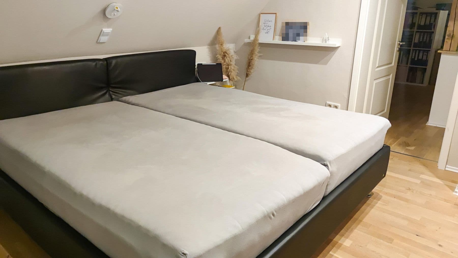 Prodej domu 144 m², pozemek 1.416 m², Hennef (Sieg), Severní Porýní-Vestfálsko Prodej domu 144 m², pozemek 1.416 m², Hennef (Sieg), Severní Porýní-Vestfálsko