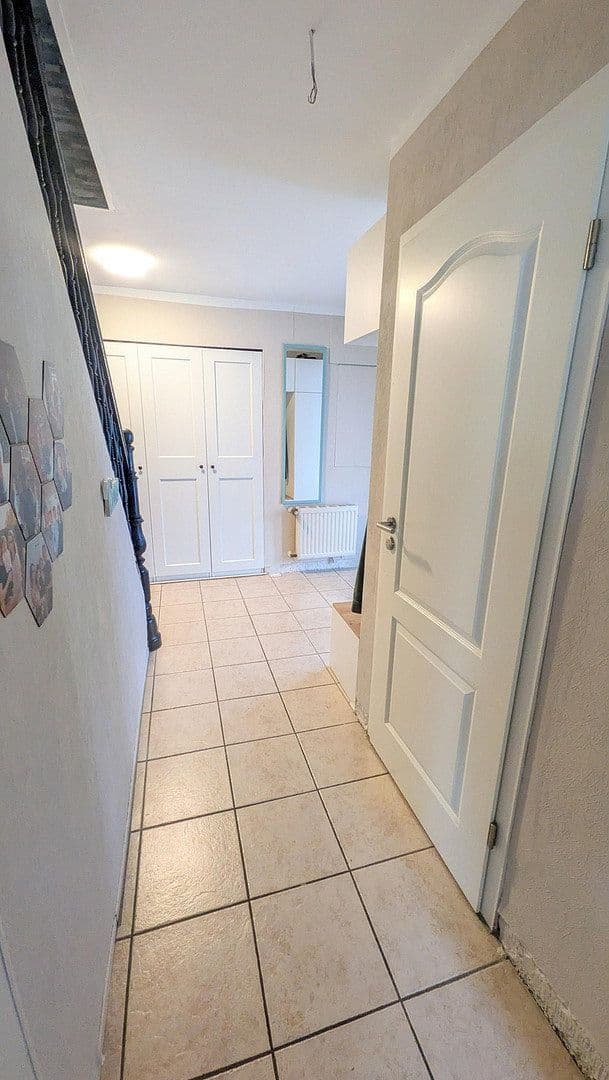 Prodej domu 144 m², pozemek 1.416 m², Hennef (Sieg), Severní Porýní-Vestfálsko Prodej domu 144 m², pozemek 1.416 m², Hennef (Sieg), Severní Porýní-Vestfálsko