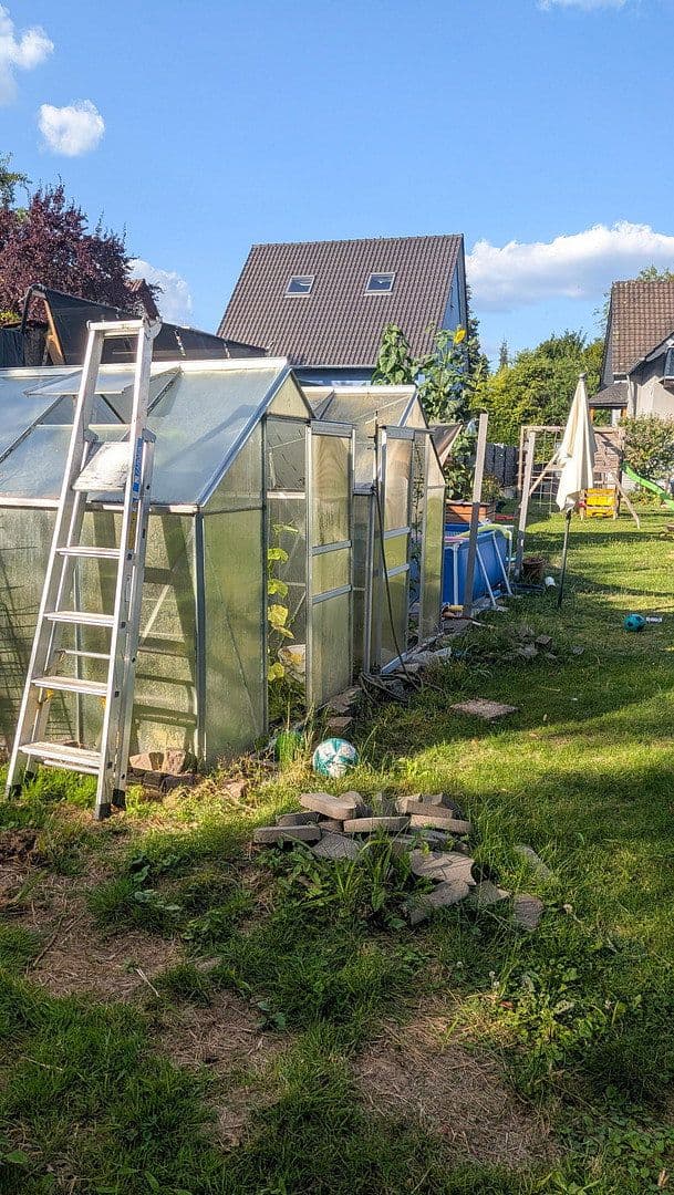 Prodej domu 144 m², pozemek 1.416 m², Hennef (Sieg), Severní Porýní-Vestfálsko Prodej domu 144 m², pozemek 1.416 m², Hennef (Sieg), Severní Porýní-Vestfálsko