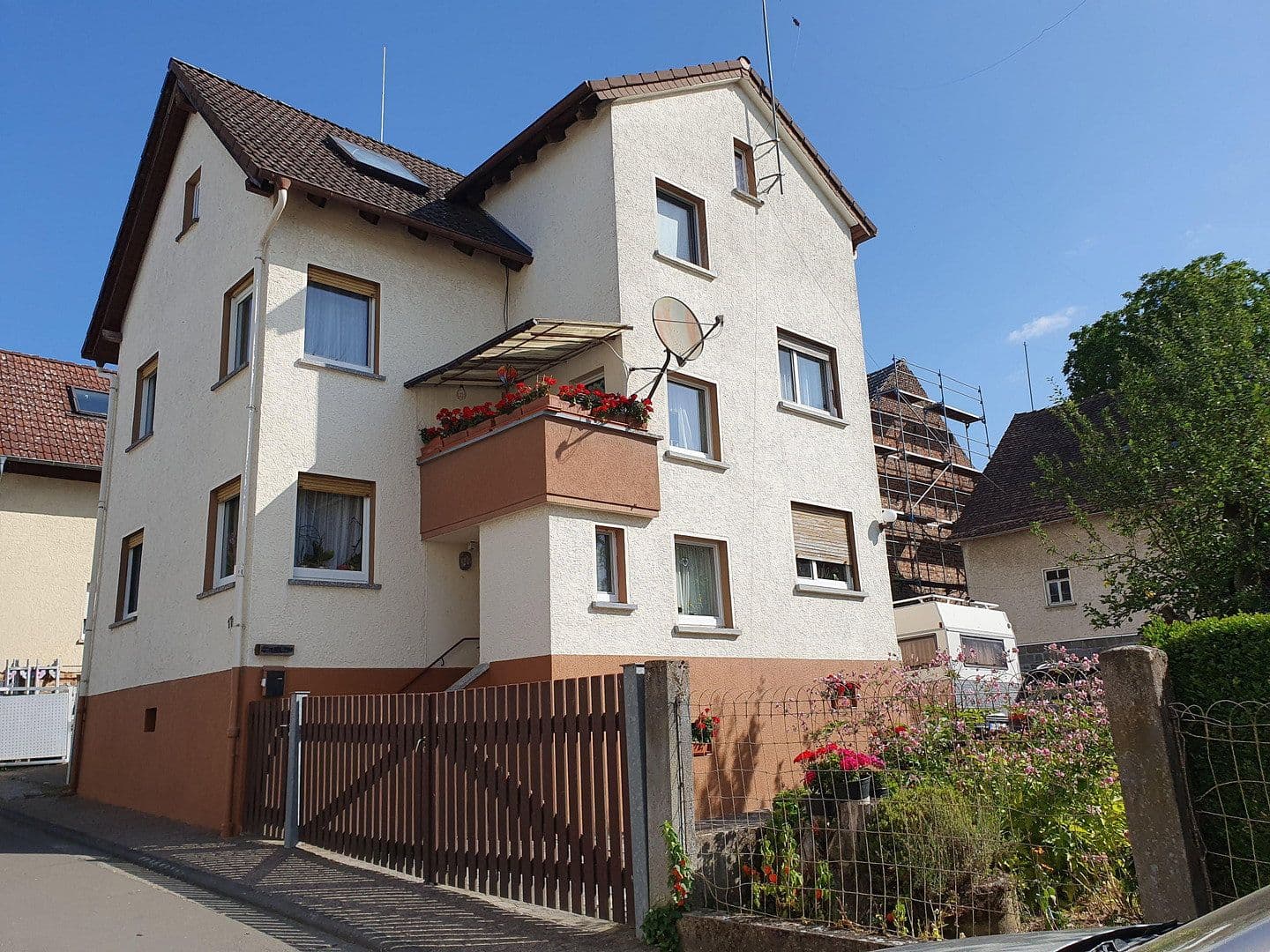 Prodej domu 120 m², pozemek 793 m², Buseck, Hessen Prodej domu 120 m², pozemek 793 m², Buseck, Hessen