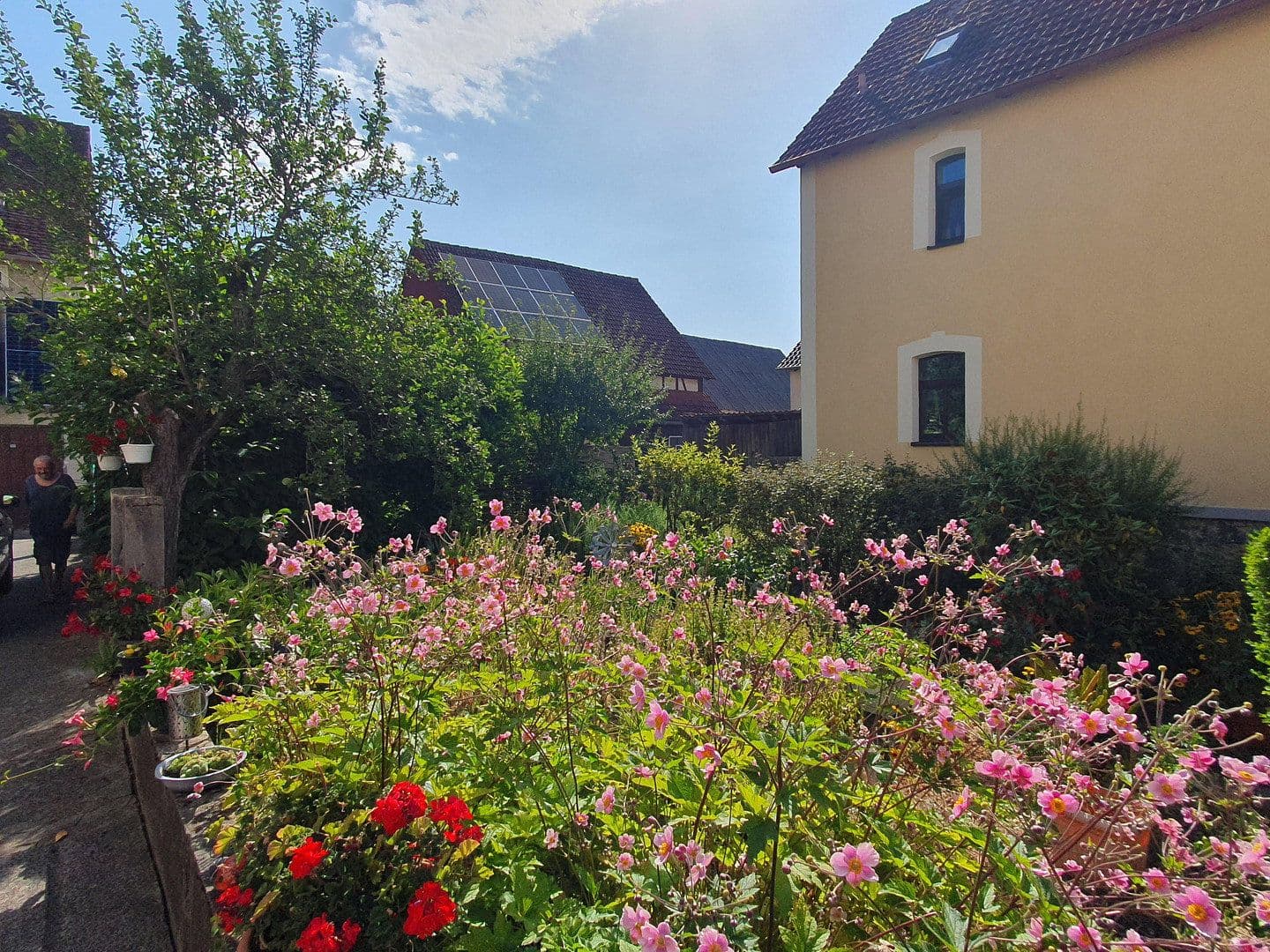 Prodej domu 120 m², pozemek 793 m², Buseck, Hessen Prodej domu 120 m², pozemek 793 m², Buseck, Hessen