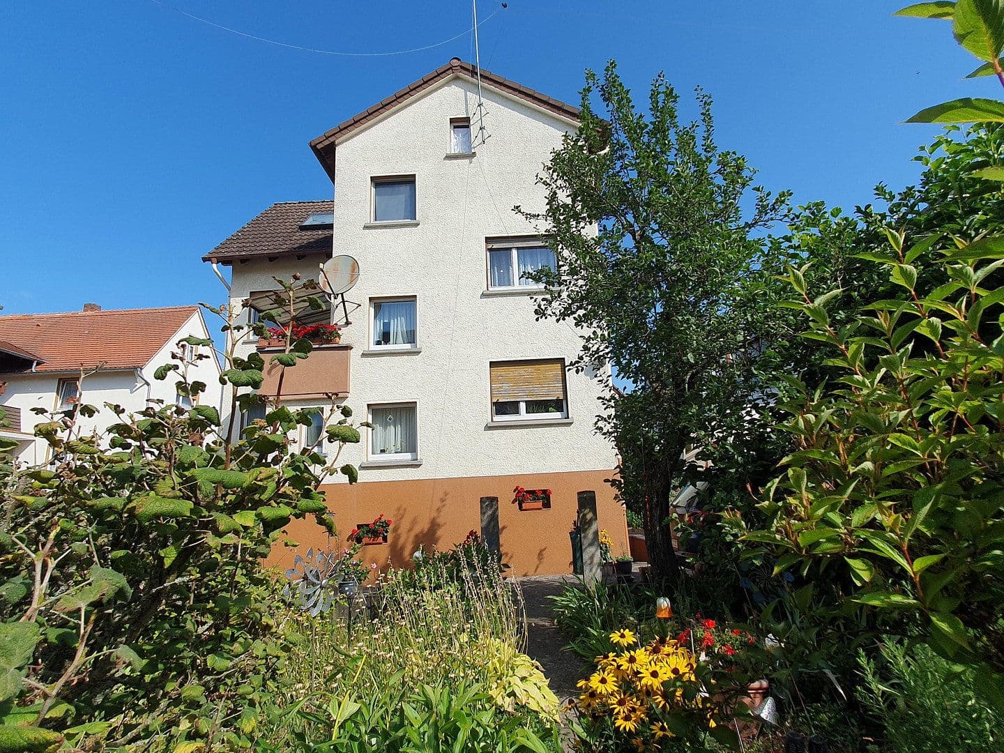 Prodej domu 120 m², pozemek 793 m², Buseck, Hessen Prodej domu 120 m², pozemek 793 m², Buseck, Hessen