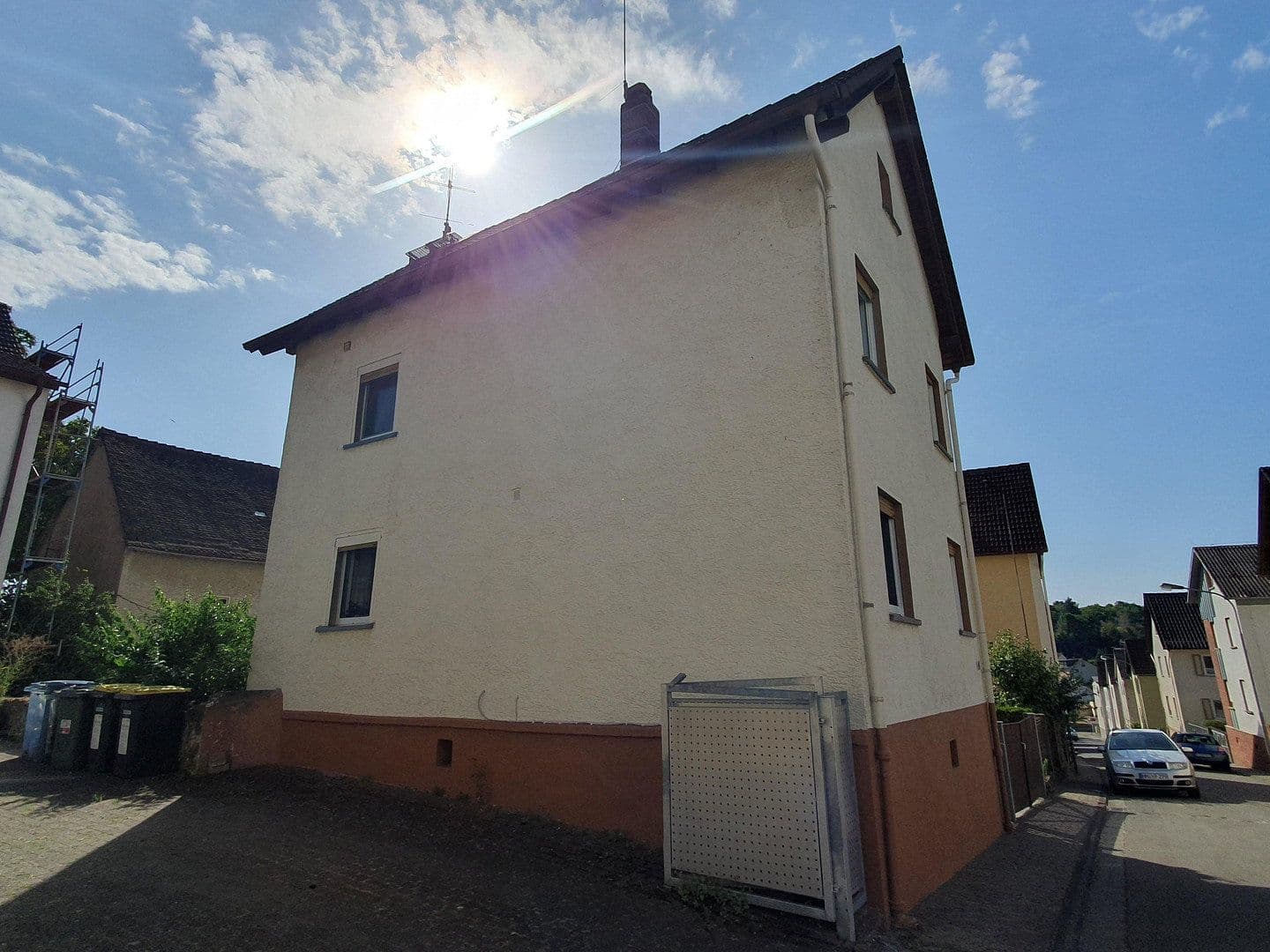 Prodej domu 120 m², pozemek 793 m², Buseck, Hessen Prodej domu 120 m², pozemek 793 m², Buseck, Hessen