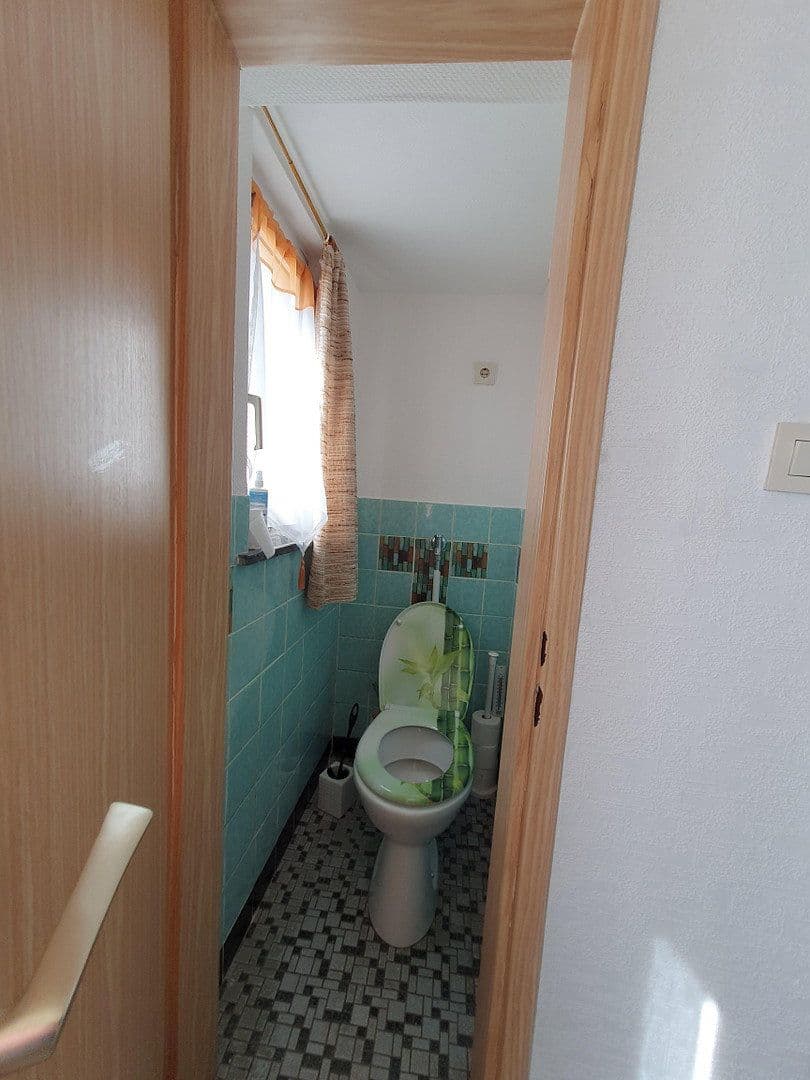 Prodej domu 120 m², pozemek 793 m², Buseck, Hessen Prodej domu 120 m², pozemek 793 m², Buseck, Hessen