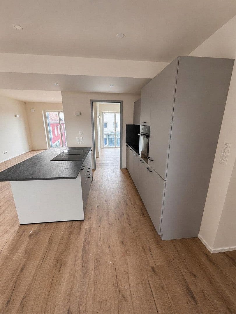 Pronájem bytu 1+1 46 m², Augsburger Straße 2, Mering, Bavorsko Pronájem bytu 1+1 46 m², Augsburger Straße 2, Mering, Bavorsko