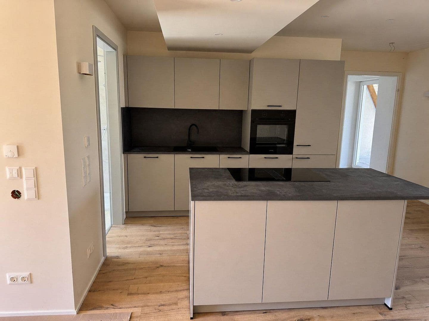 Pronájem bytu 1+1 46 m², Augsburger Straße 2, Mering, Bavorsko Pronájem bytu 1+1 46 m², Augsburger Straße 2, Mering, Bavorsko