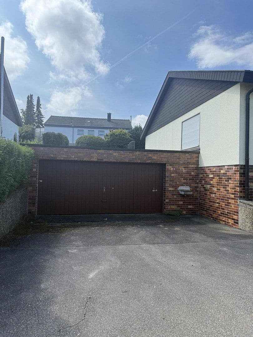 Prodej domu 106 m², pozemek 1.095 m², Mörikestraße 14, Eberdingen, Bádensko-Württembersko Prodej domu 106 m², pozemek 1.095 m², Mörikestraße 14, Eberdingen, Bádensko-Württembersko