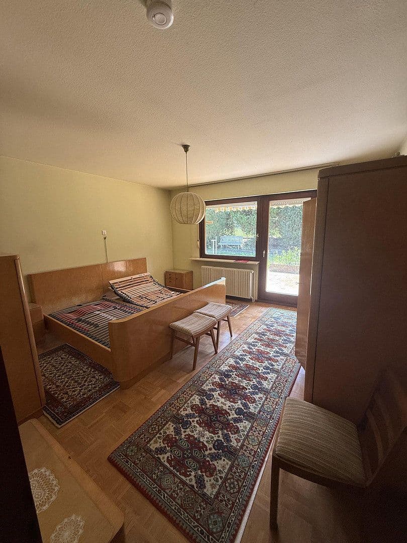 Prodej domu 106 m², pozemek 1.095 m², Mörikestraße 14, Eberdingen, Bádensko-Württembersko Prodej domu 106 m², pozemek 1.095 m², Mörikestraße 14, Eberdingen, Bádensko-Württembersko