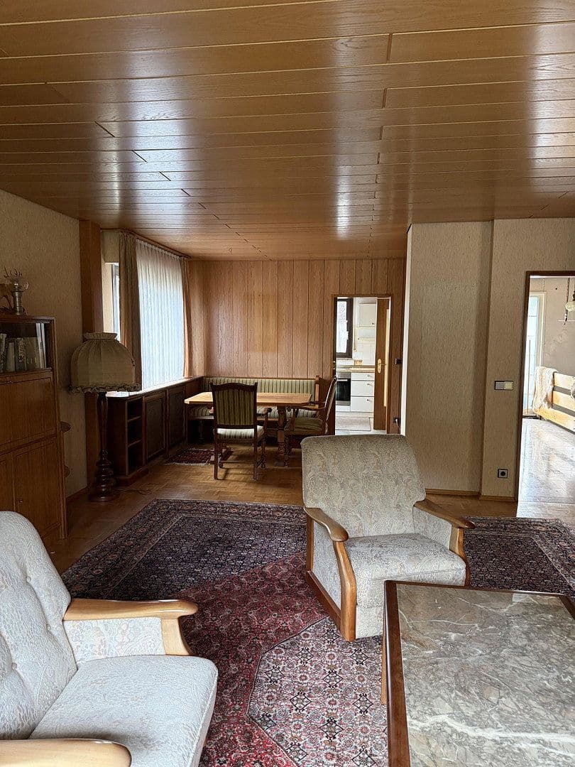 Prodej domu 106 m², pozemek 1.095 m², Mörikestraße 14, Eberdingen, Bádensko-Württembersko Prodej domu 106 m², pozemek 1.095 m², Mörikestraße 14, Eberdingen, Bádensko-Württembersko