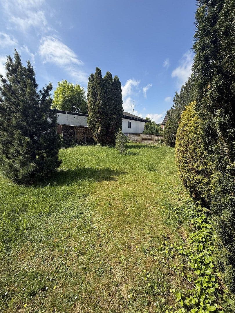Prodej domu 106 m², pozemek 1.095 m², Mörikestraße 14, Eberdingen, Bádensko-Württembersko Prodej domu 106 m², pozemek 1.095 m², Mörikestraße 14, Eberdingen, Bádensko-Württembersko