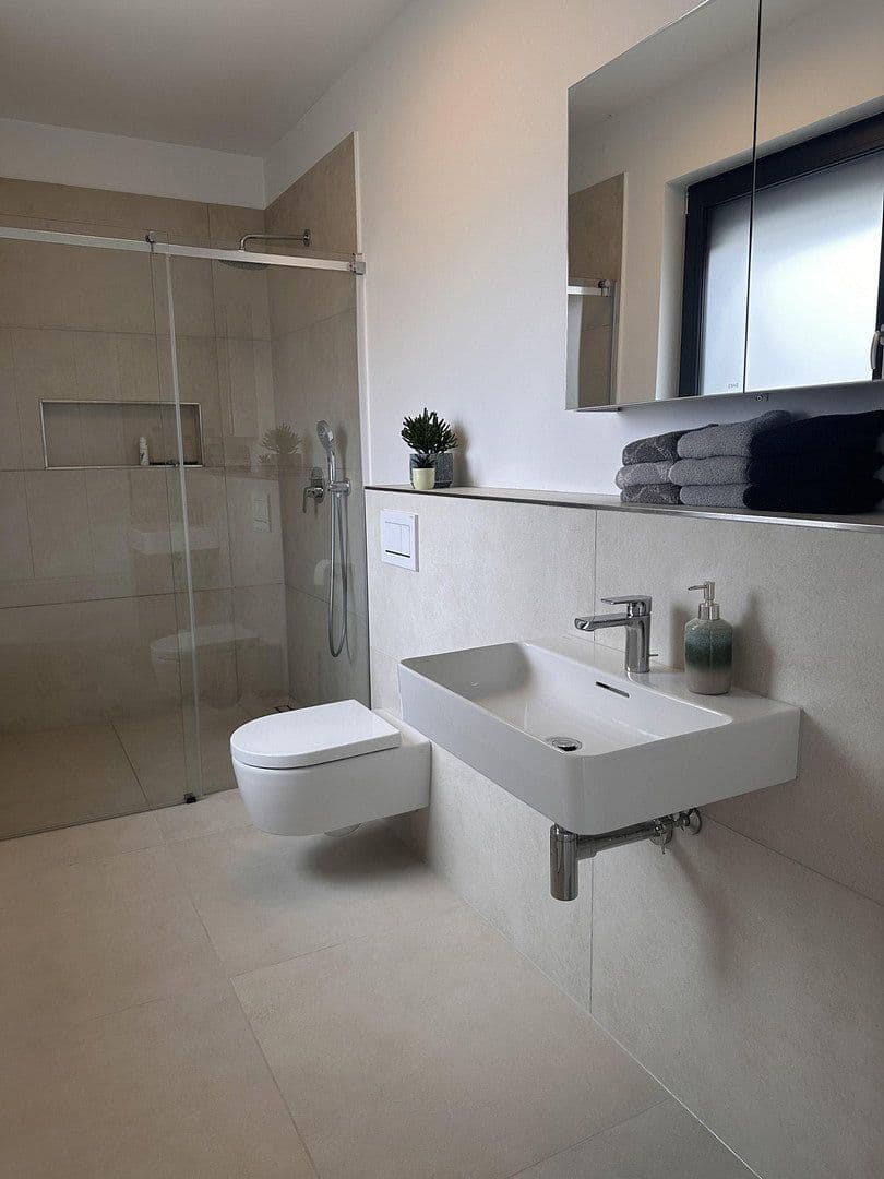 Prodej domu 200 m², pozemek 455 m², Steinfeld (Pfalz), Porýní-Falc Prodej domu 200 m², pozemek 455 m², Steinfeld (Pfalz), Porýní-Falc