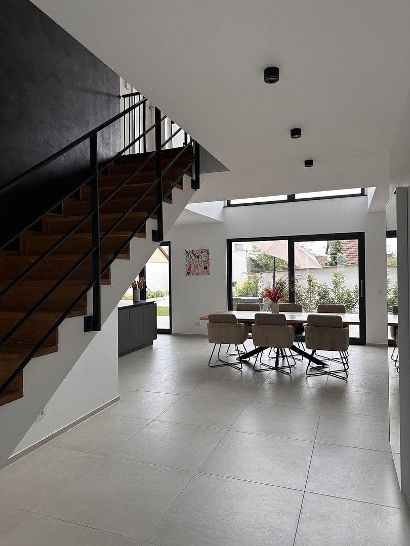 Prodej domu 200 m², pozemek 455 m², Steinfeld (Pfalz), Porýní-Falc Prodej domu 200 m², pozemek 455 m², Steinfeld (Pfalz), Porýní-Falc