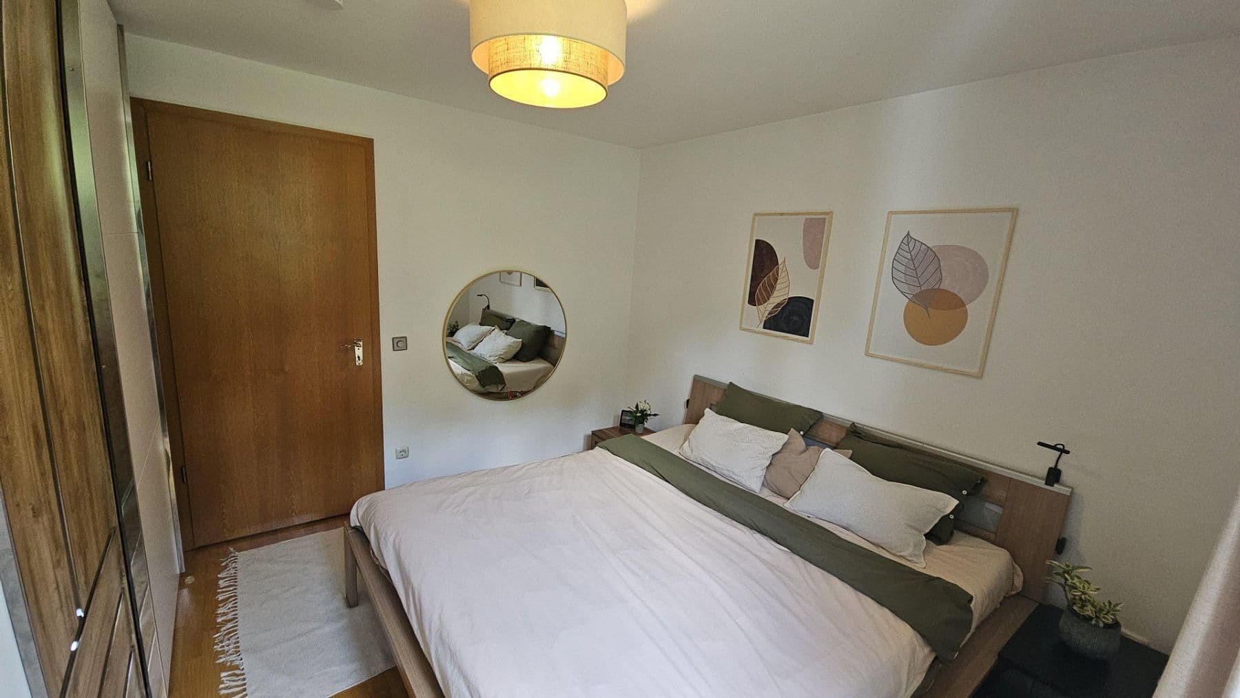 Pronájem bytu 3+1 87 m², München, Bavorsko Pronájem bytu 3+1 87 m², München, Bavorsko