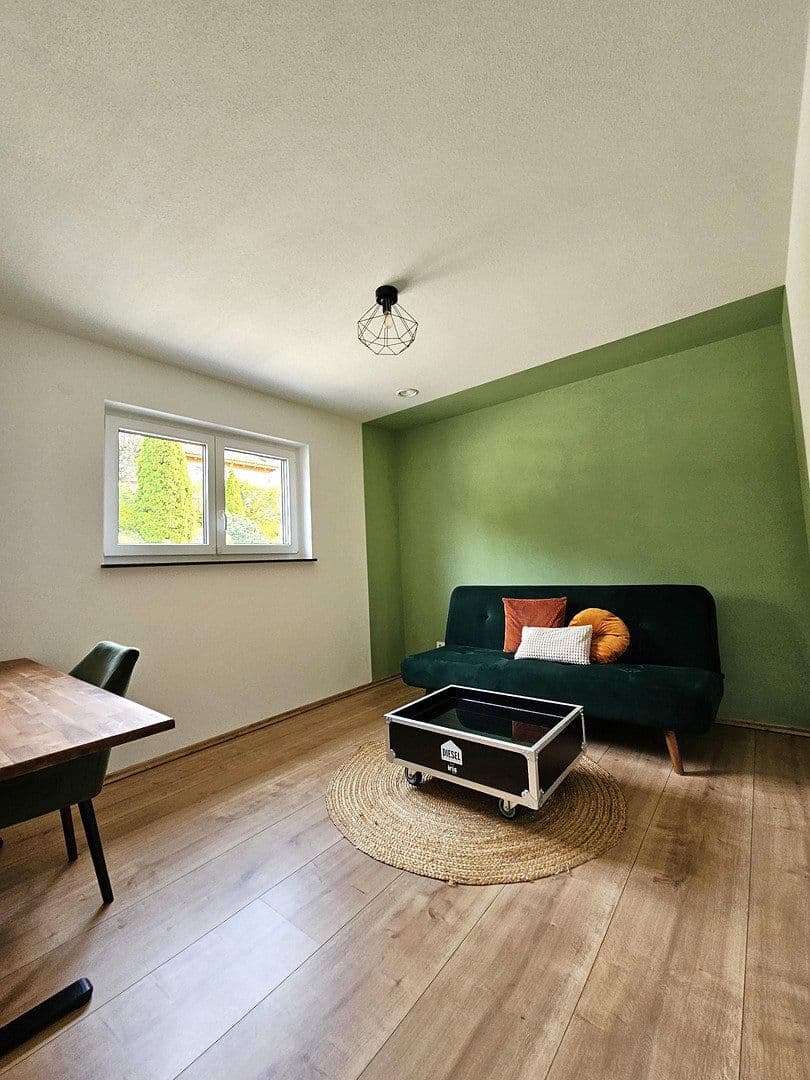 Prodej domu 138 m², pozemek 550 m², Niedereschach, Bádensko-Württembersko Prodej domu 138 m², pozemek 550 m², Niedereschach, Bádensko-Württembersko