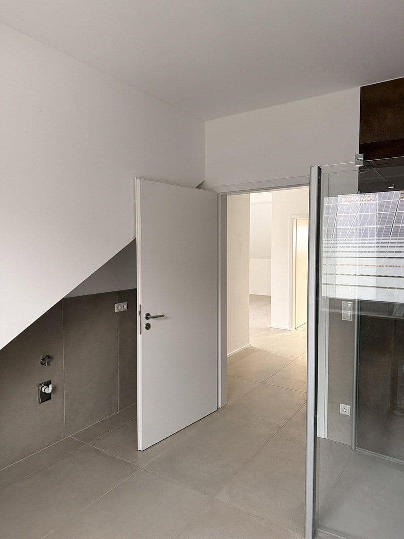 Pronájem bytu 2+1 73 m², Hümmerich, Porýní-Falc Pronájem bytu 2+1 73 m², Hümmerich, Porýní-Falc