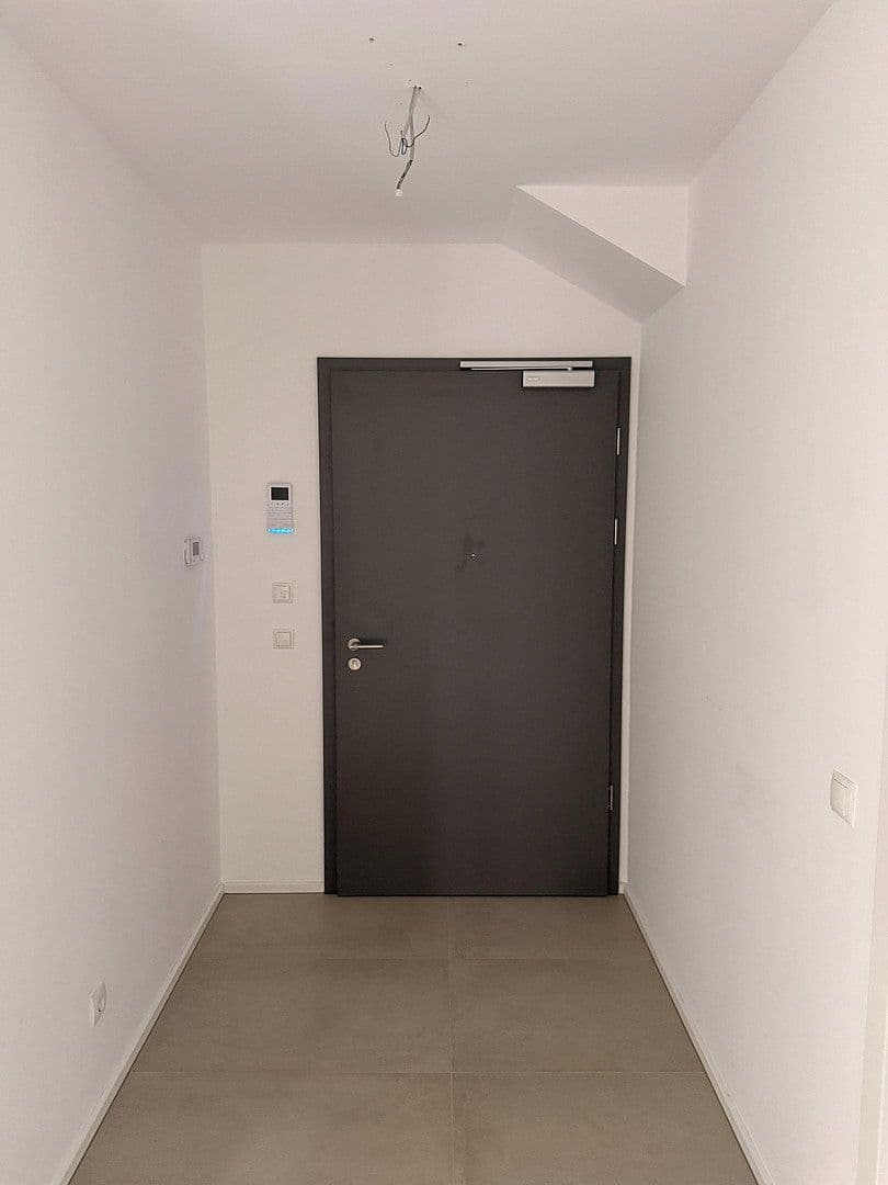 Pronájem bytu 2+1 73 m², Hümmerich, Porýní-Falc Pronájem bytu 2+1 73 m², Hümmerich, Porýní-Falc