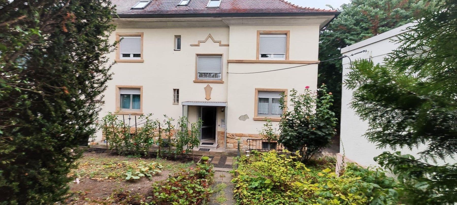 Prodej domu 220 m², pozemek 628 m², Hermannstraße 62, Wörrstadt, Porýní-Falc Prodej domu 220 m², pozemek 628 m², Hermannstraße 62, Wörrstadt, Porýní-Falc