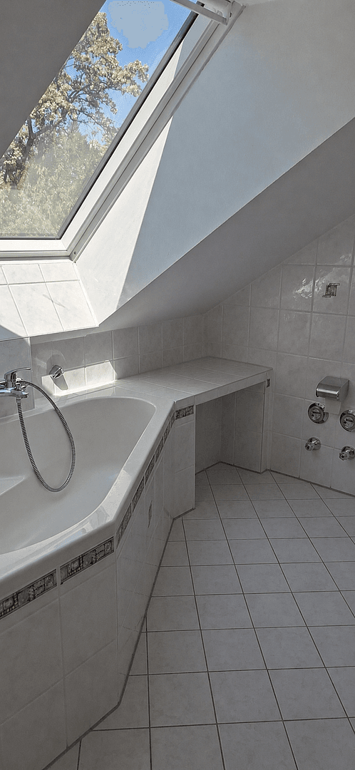 Prodej bytu 3+1 82 m², Zeisigweg 7, München, Bavorsko Prodej bytu 3+1 82 m², Zeisigweg 7, München, Bavorsko