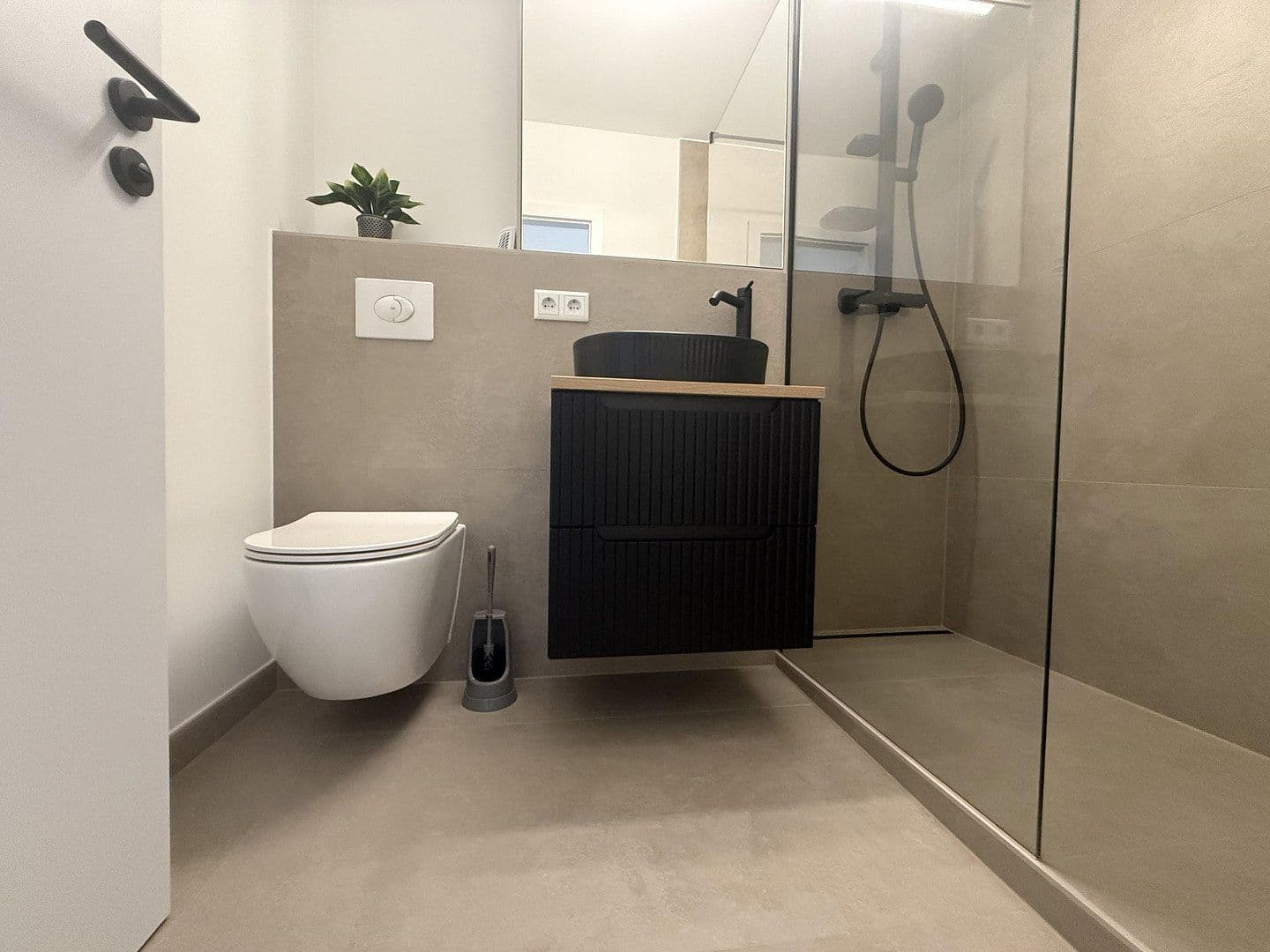Prodej bytu 2+1 70 m², Kantstraße 44, Kaiserslautern, Porýní-Falc Prodej bytu 2+1 70 m², Kantstraße 44, Kaiserslautern, Porýní-Falc