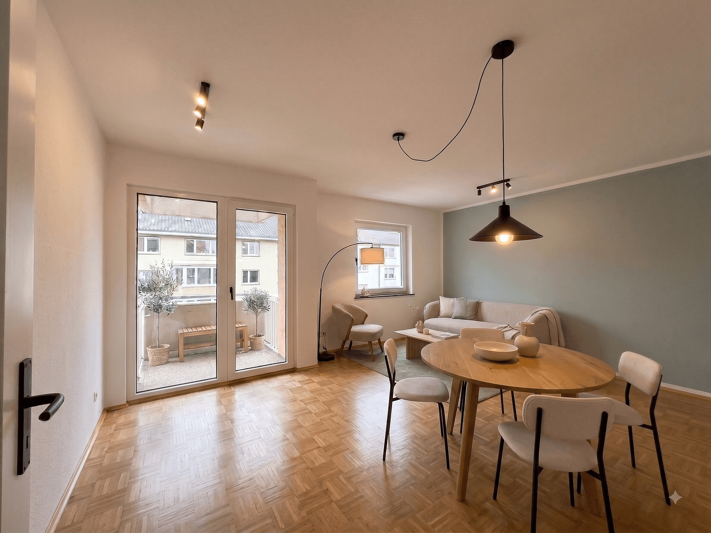 Prodej bytu 3+1 71 m², Mainz, Porýní-Falc Prodej bytu 3+1 71 m², Mainz, Porýní-Falc