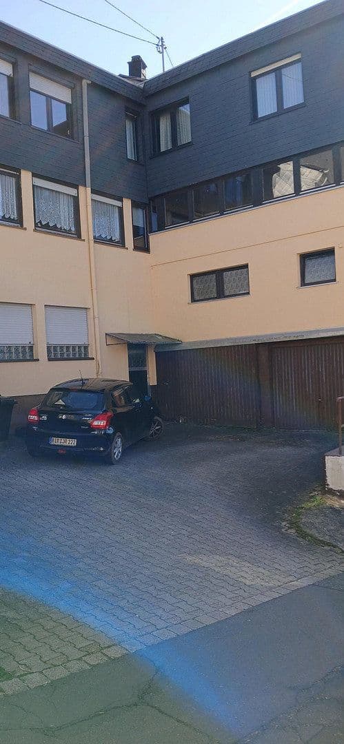 Prodej domu 220 m², pozemek 180 m², Kobachstrasse 60, Idar-Oberstein, Porýní-Falc Prodej domu 220 m², pozemek 180 m², Kobachstrasse 60, Idar-Oberstein, Porýní-Falc