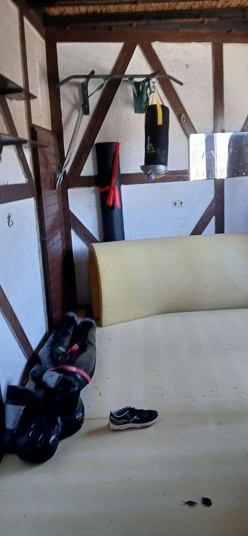 Prodej domu 220 m², pozemek 180 m², Kobachstrasse 60, Idar-Oberstein, Porýní-Falc Prodej domu 220 m², pozemek 180 m², Kobachstrasse 60, Idar-Oberstein, Porýní-Falc