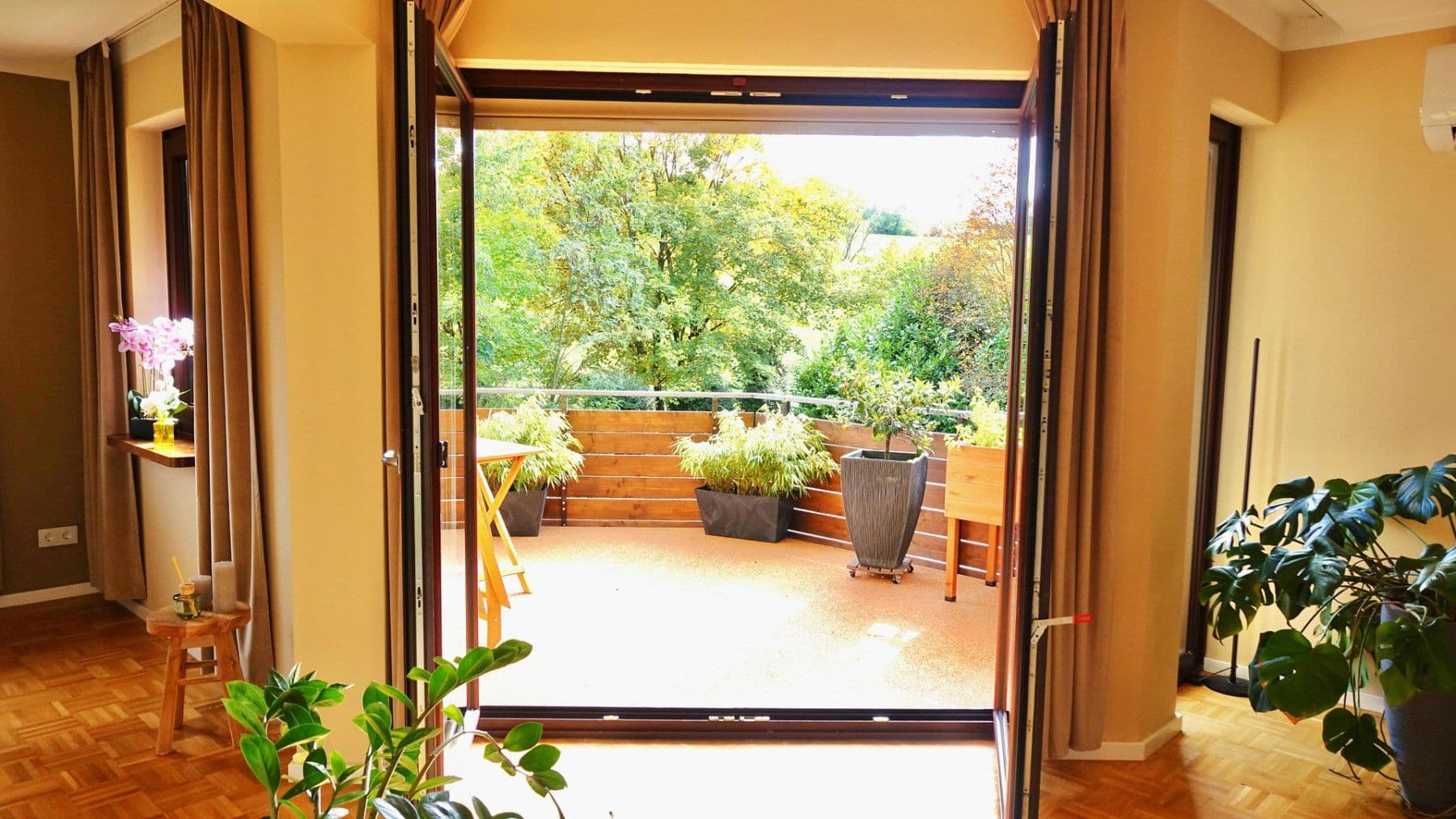 Prodej domu 168 m², pozemek 1.007 m², Taunusstr. 43, Langgöns, Hessen Prodej domu 168 m², pozemek 1.007 m², Taunusstr. 43, Langgöns, Hessen