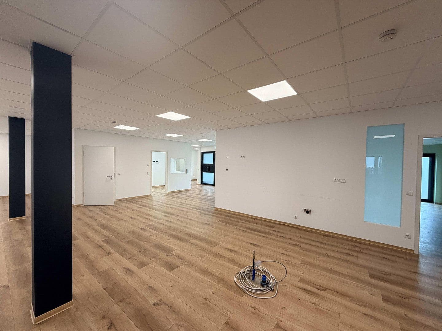 Pronájem kanceláře 407 m², Vallendar, Porýní-Falc Pronájem kanceláře 407 m², Vallendar, Porýní-Falc