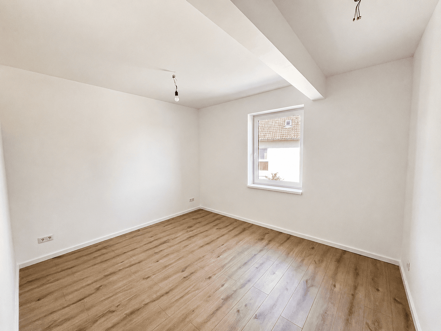 Pronájem bytu 3+1 61 m², Erlangen, Bavorsko Pronájem bytu 3+1 61 m², Erlangen, Bavorsko