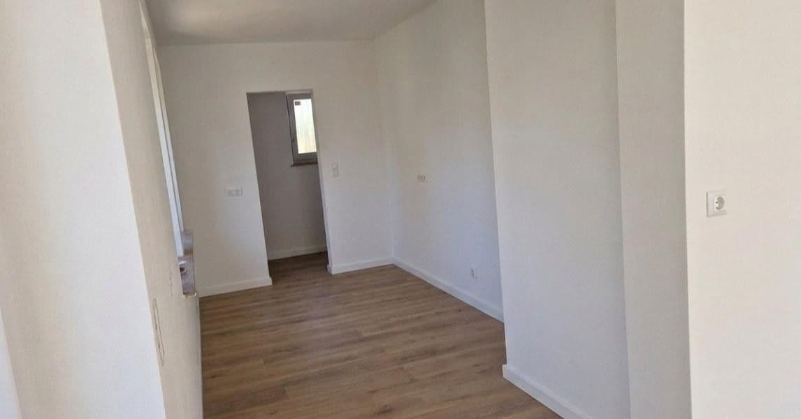 Pronájem domu 165 m², pozemek 600 m², Babenhausen, Bavorsko Pronájem domu 165 m², pozemek 600 m², Babenhausen, Bavorsko