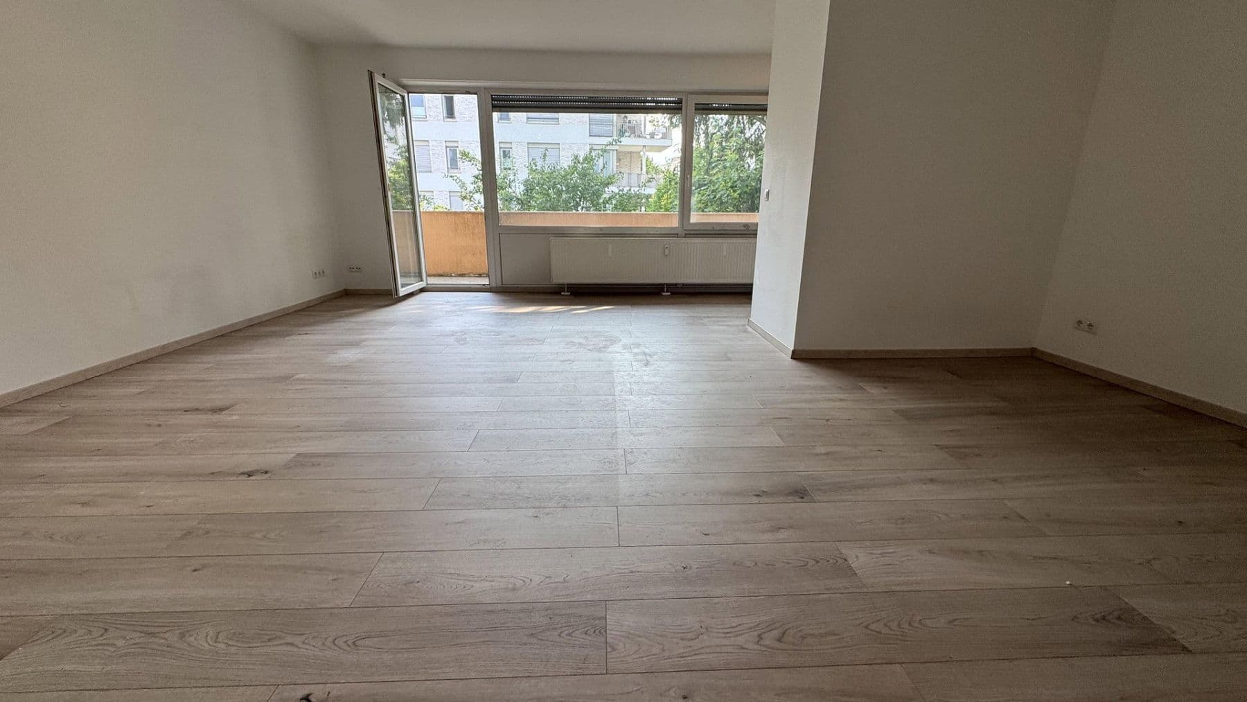 Pronájem bytu 1+1 44 m², Nansenstrasse 11, Wiesbaden-Biebrich, Hessen Pronájem bytu 1+1 44 m², Nansenstrasse 11, Wiesbaden-Biebrich, Hessen