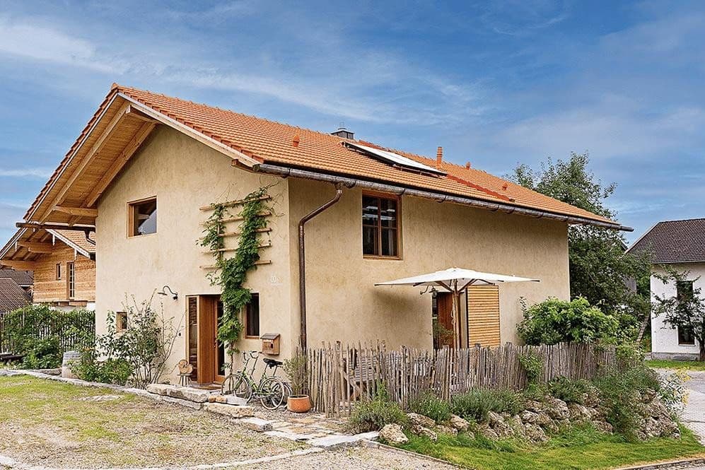 Prodej domu 143 m², pozemek 397 m², Stephanskirchen, Bavorsko Prodej domu 143 m², pozemek 397 m², Stephanskirchen, Bavorsko