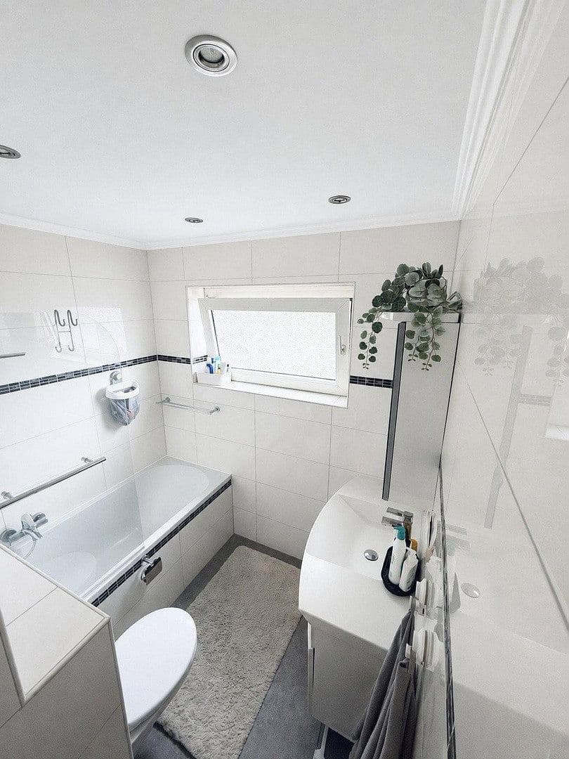 Prodej bytu 4+1 81 m², Frechen, Severní Porýní-Vestfálsko Prodej bytu 4+1 81 m², Frechen, Severní Porýní-Vestfálsko