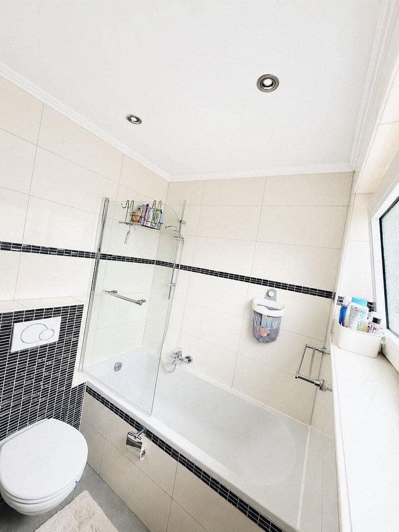 Prodej bytu 4+1 81 m², Frechen, Severní Porýní-Vestfálsko Prodej bytu 4+1 81 m², Frechen, Severní Porýní-Vestfálsko