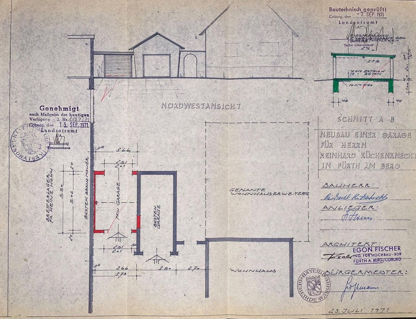 Prodej domu 244 m², pozemek 816 m², Allee 18, Neustadt bei Coburg, Bavorsko Prodej domu 244 m², pozemek 816 m², Allee 18, Neustadt bei Coburg, Bavorsko