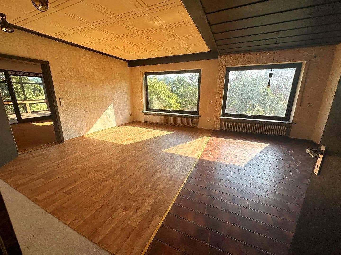 Prodej domu 244 m², pozemek 816 m², Allee 18, Neustadt bei Coburg, Bavorsko Prodej domu 244 m², pozemek 816 m², Allee 18, Neustadt bei Coburg, Bavorsko